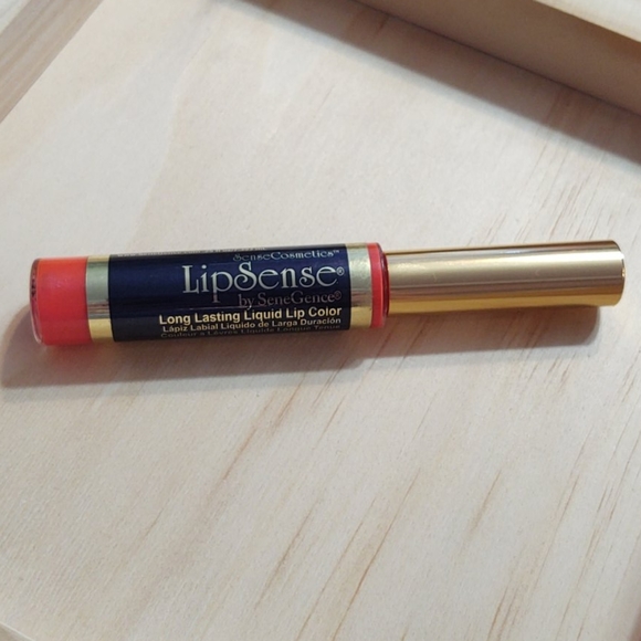 Samon LipSense - Picture 2 of 4